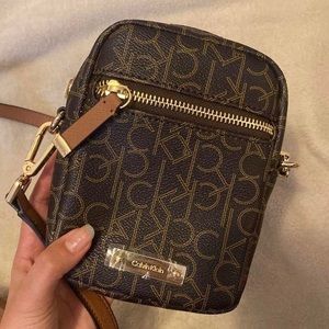VINTAGE Calvin Klein mini crossbody satchel